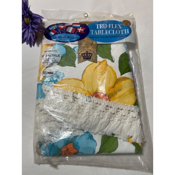Tru-Flex Other - Vintage Tablecloth With Fringe